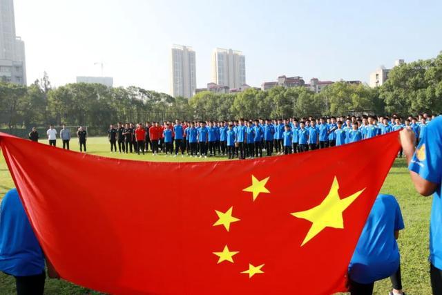南方电网公司毕节黔西供电局:浴“雪”奋战 坚持保障供电服务